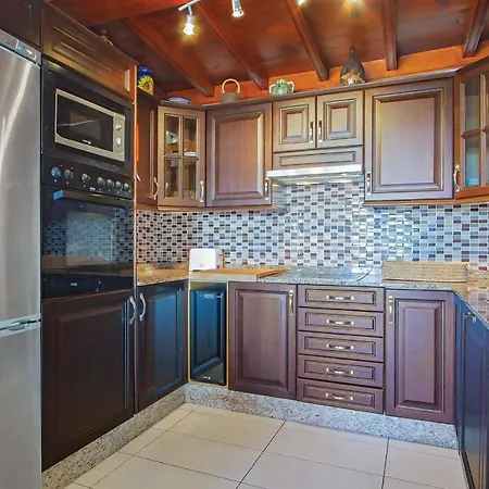Vila Puerto Del Carmen Sleeps 8 Pool Air Con Wifi Puerto del Carmen (Lanzarote)