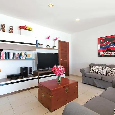 Vila Puerto Del Carmen Sleeps 8 Pool Air Con Wifi